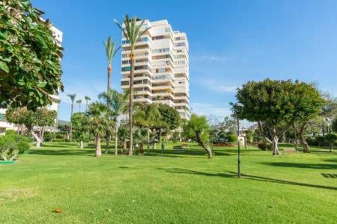 Playamar Waterfront Exclusive Apartment And Views Tower 2 Fl 14 Torremolinos Esterno foto